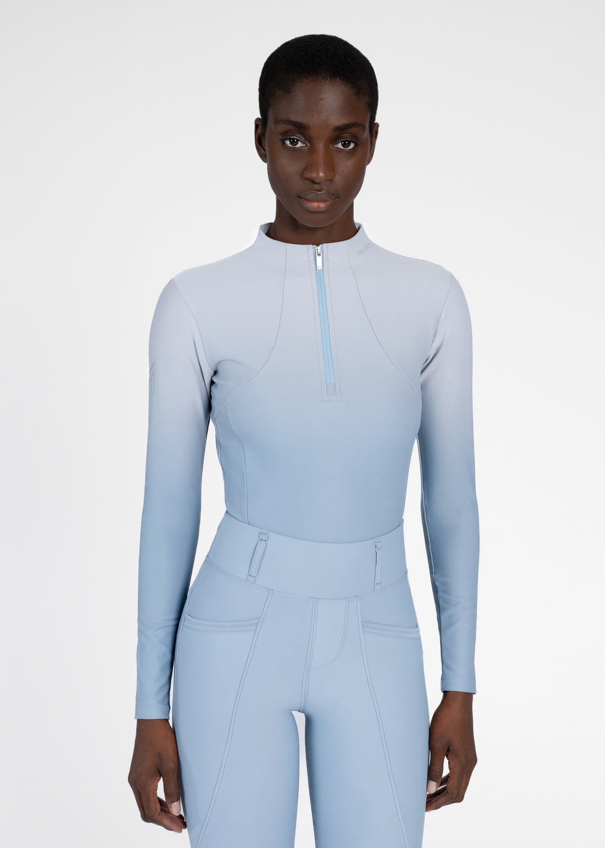 Maxmilian Aqua krāsas krekls ar garām rokām