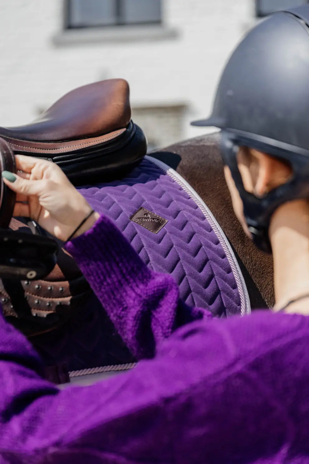 Saddle Pad Velvet Contrast Jumping