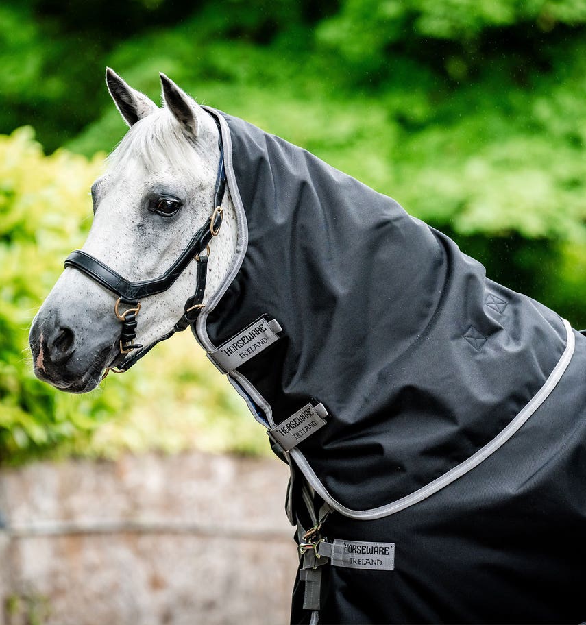 Amigo® 1200D Turnout Hood 150g (Black/ Titanium Grey & Silver)