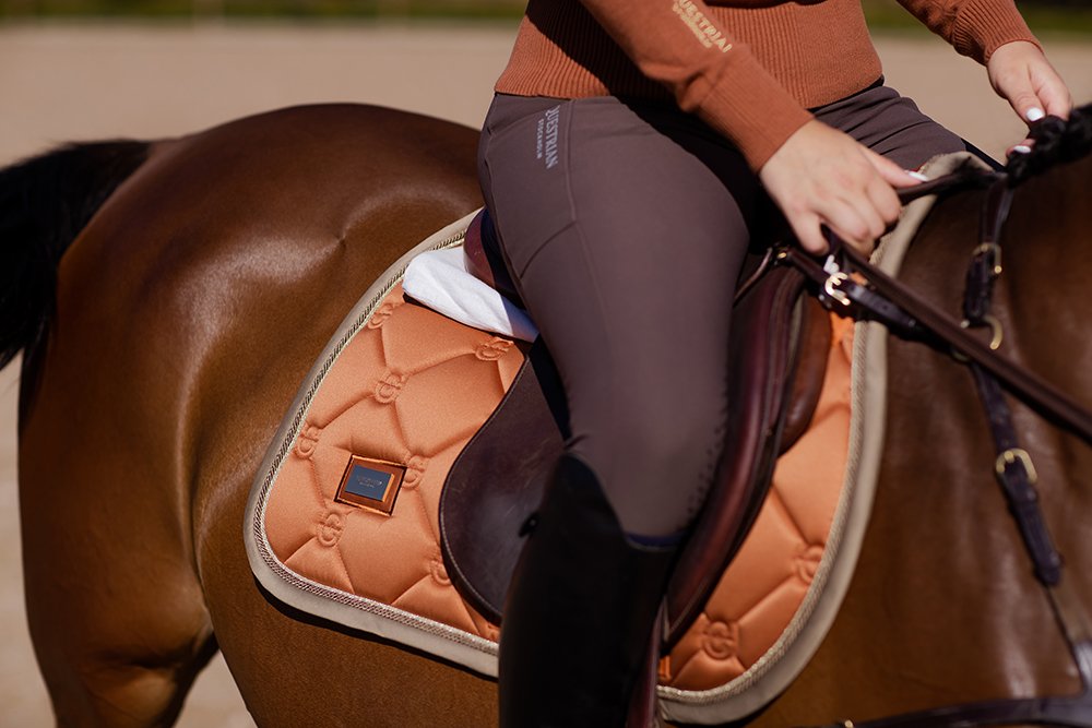 Equestrian Stockholm Bronze Gold sviedrene 